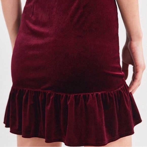Urban Outfitters Velvet Wrap Skirt with Ruffles - Picture 11 of 11